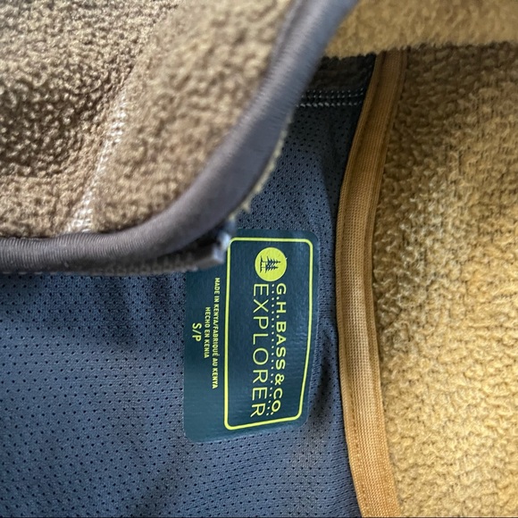 G.H. Bass explorer pullover 1/2 zip fleece tan - Picture 5 of 7